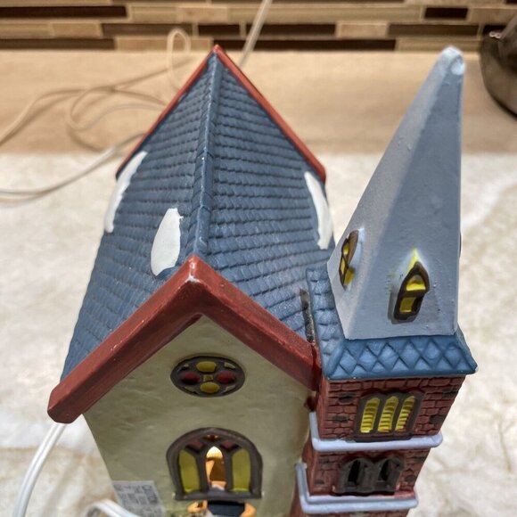 Vintage Dickensville Porcelain Lighted House Church NOMA Christmas Village 1994 - Picture 10 of 14